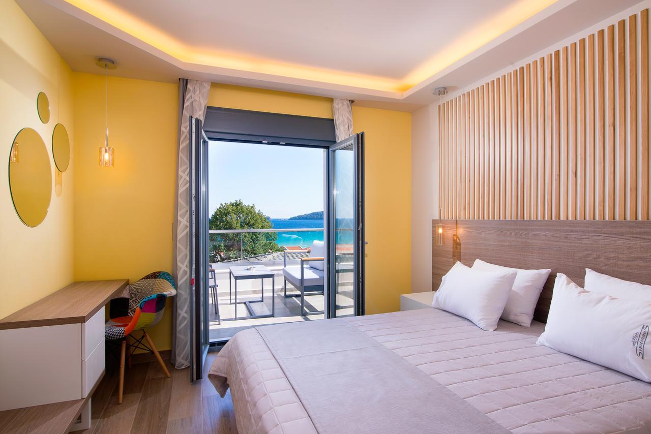 Semiramis Luxury Suites Криси Амудия Екстериор снимка